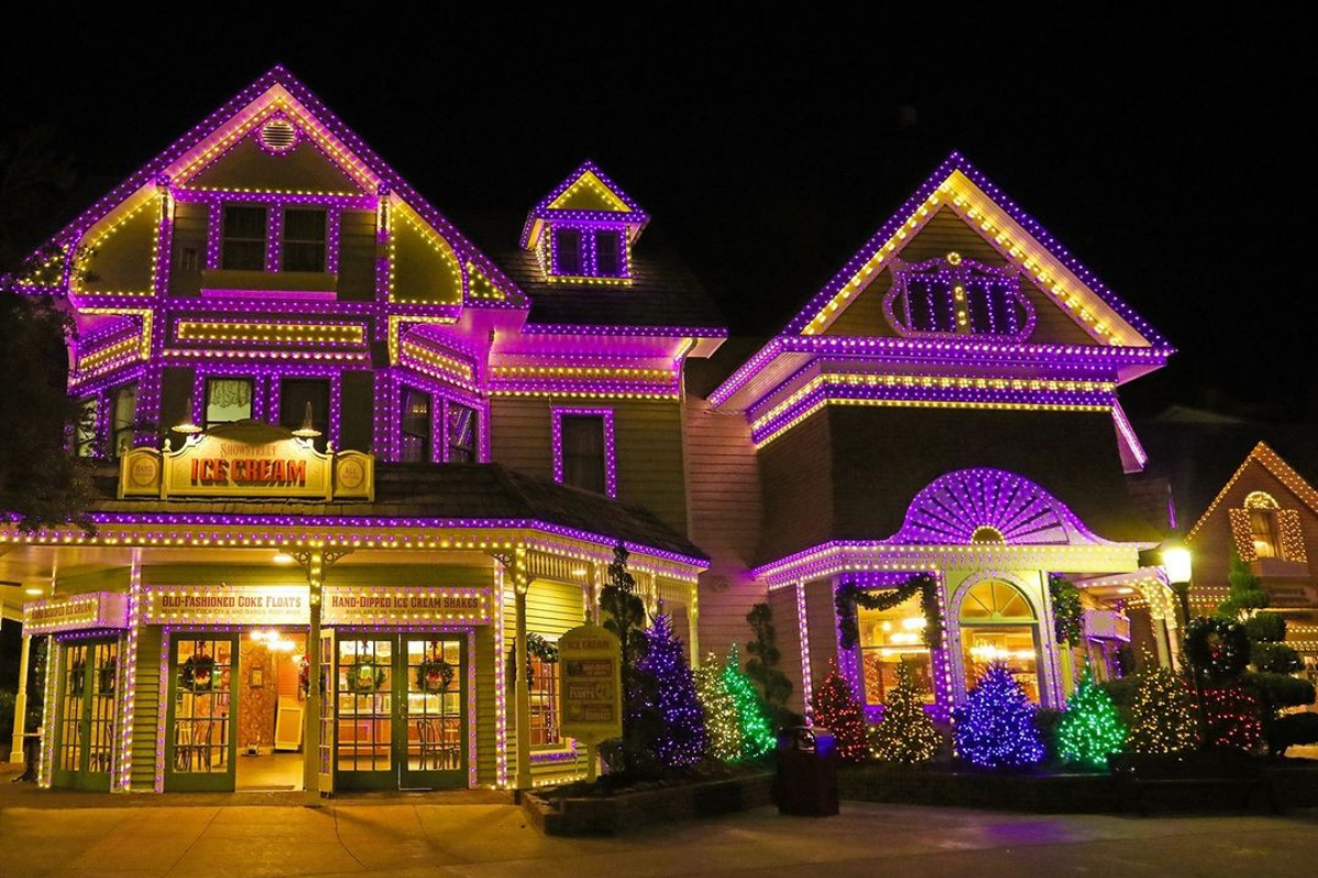 Dollywood Parks and Resorts lit up for Christmas
